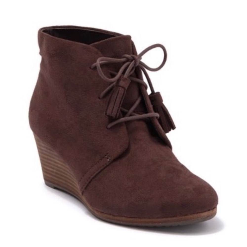 Dr. Scholl’s Dakota Wedge Booties Dark Brown 9.5 Faux Suede Vegan